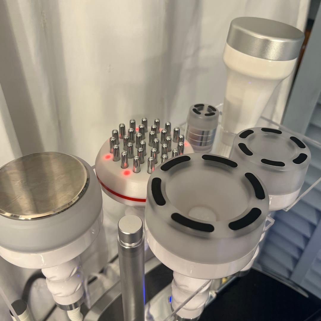 動作確認のみサロンモデル6in1痩身マシン業務用キャビテーション/ラジオ波/吸引