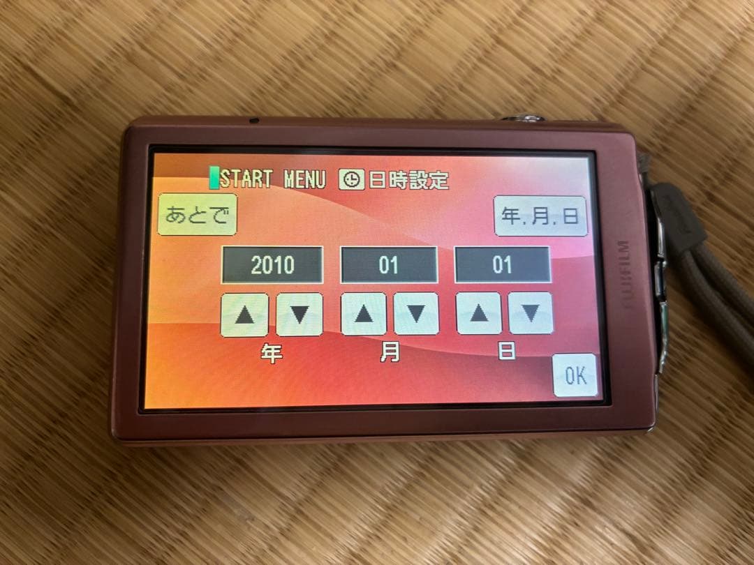 FUJIFILM FinePix Z800 EXR ピンク