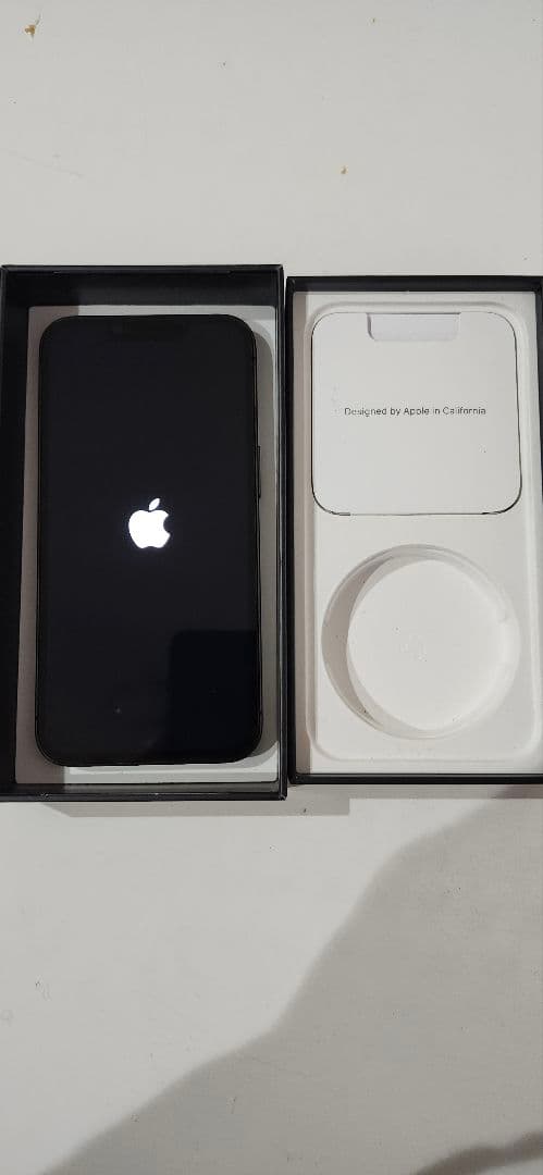 Apple iPhone 13 Pro 256gb アルパイングリーン 本体