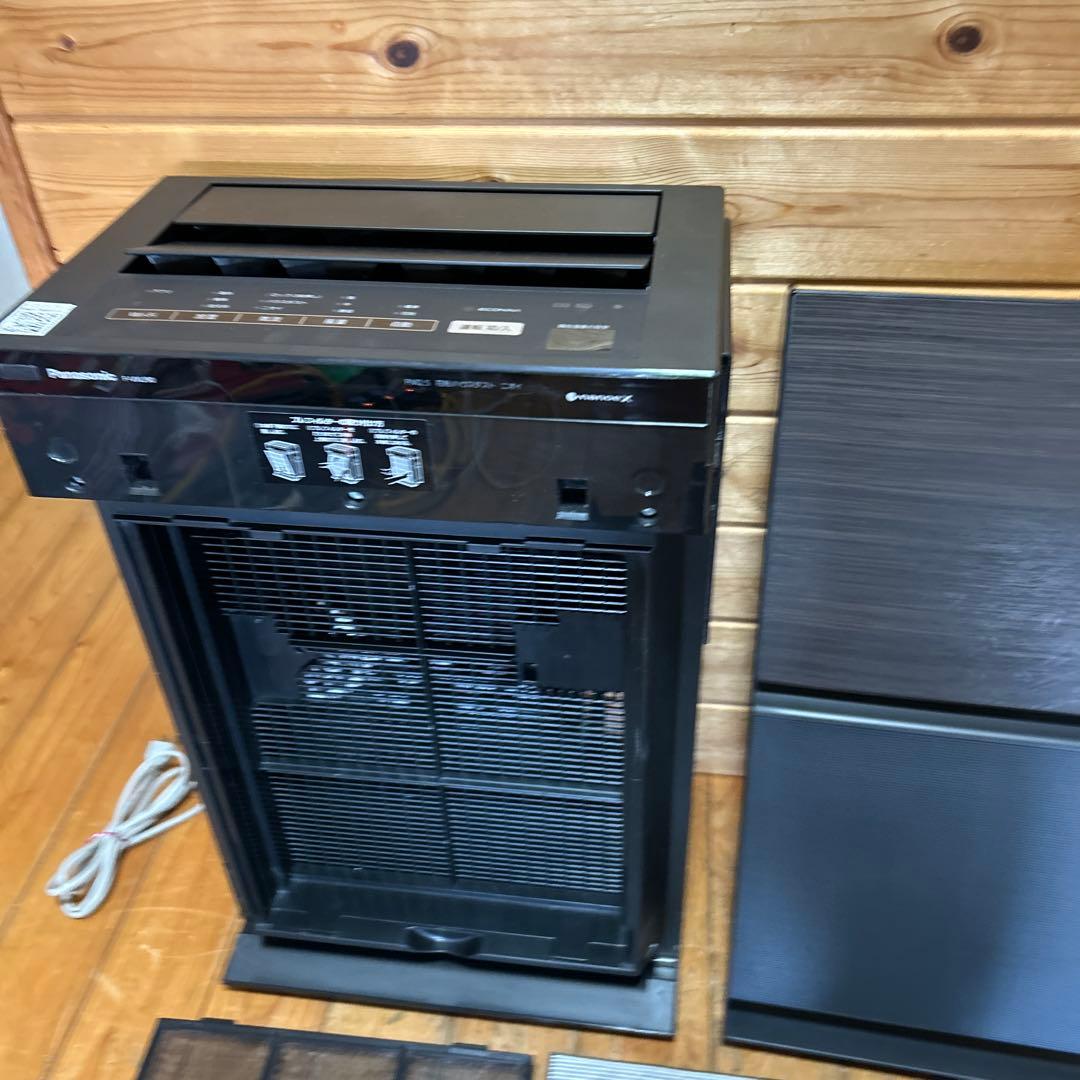 Panasonic 空気清浄機 パナソニック　F-VXU90 加湿　21年製