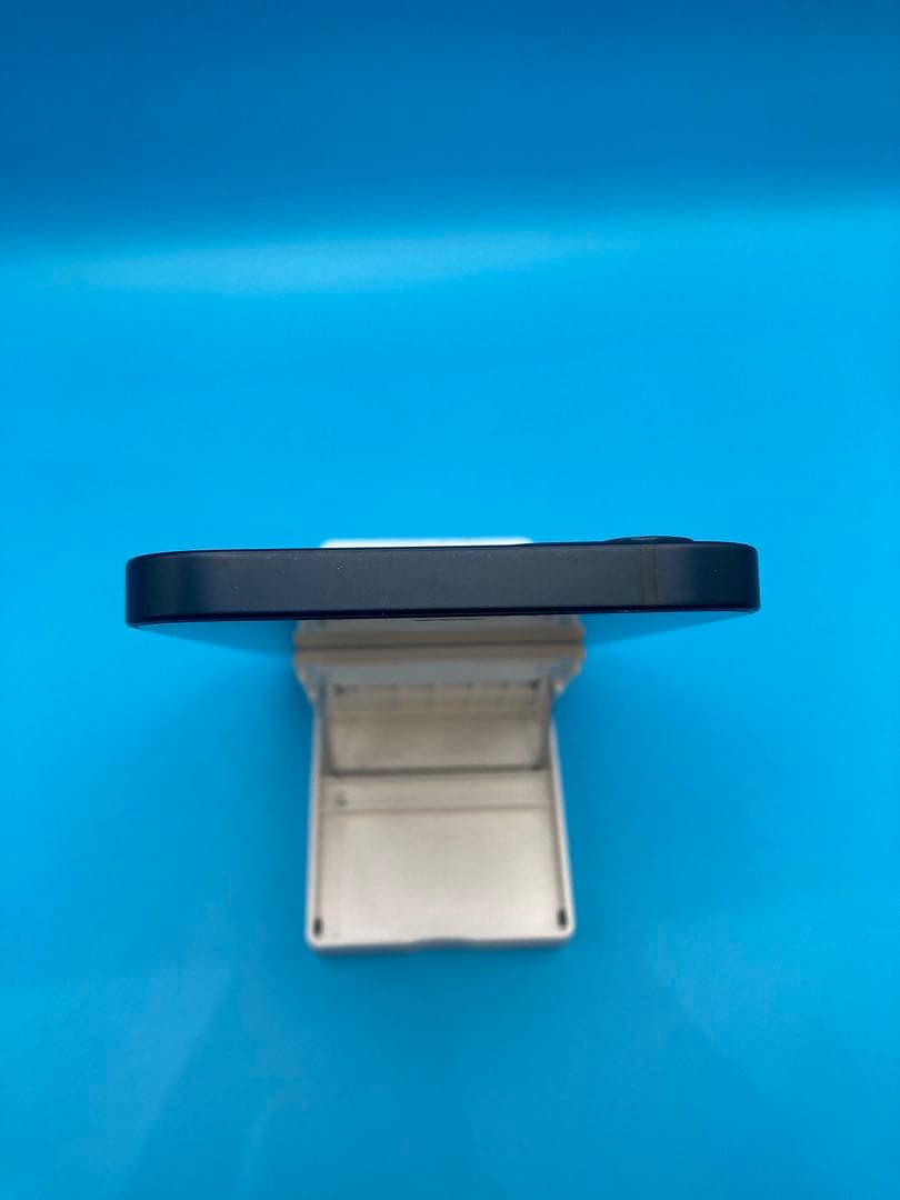 【748】Apple iPhone 12 64GB