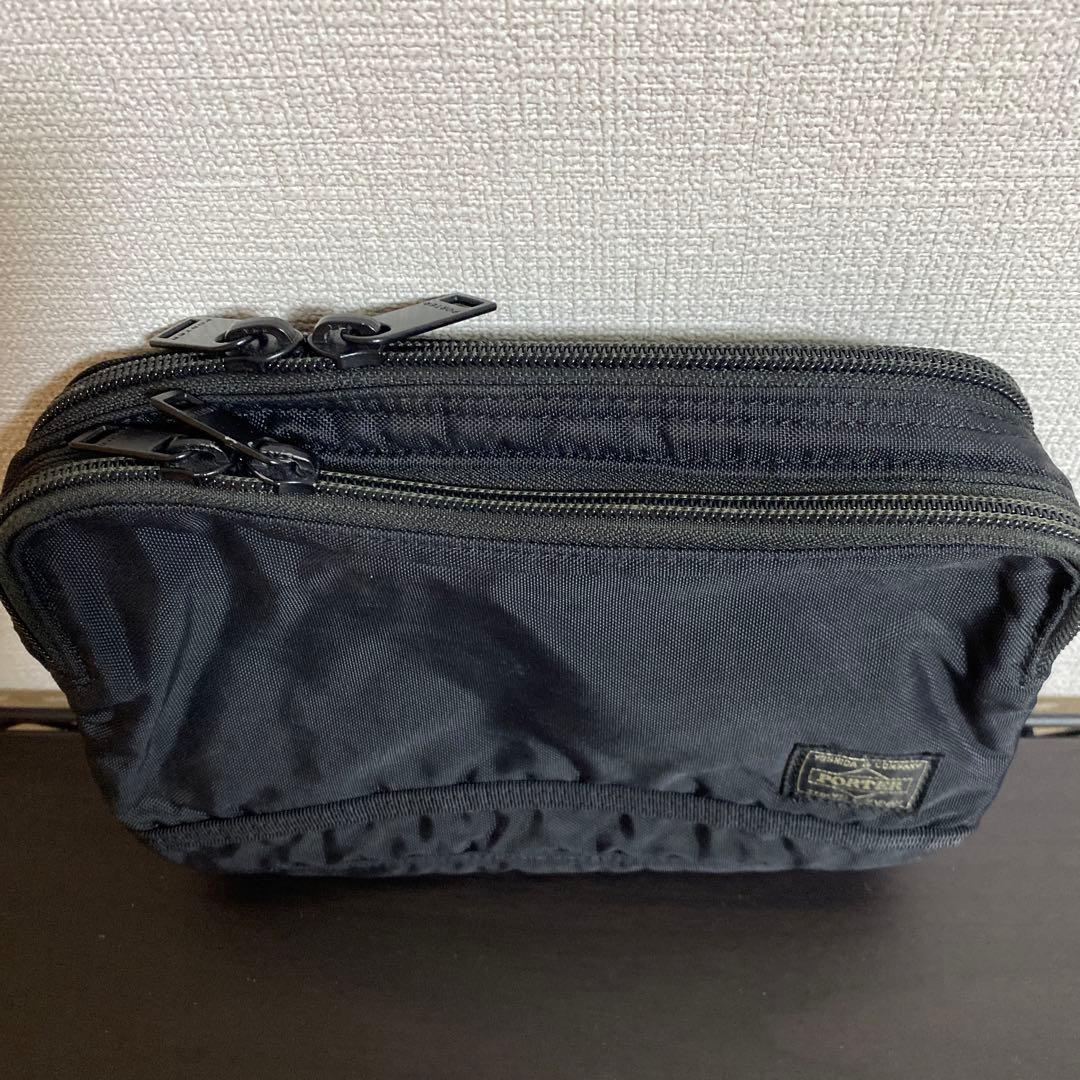 未使用に近い　極美品　ポーター　フラッシュ　ショルダー　ブラック