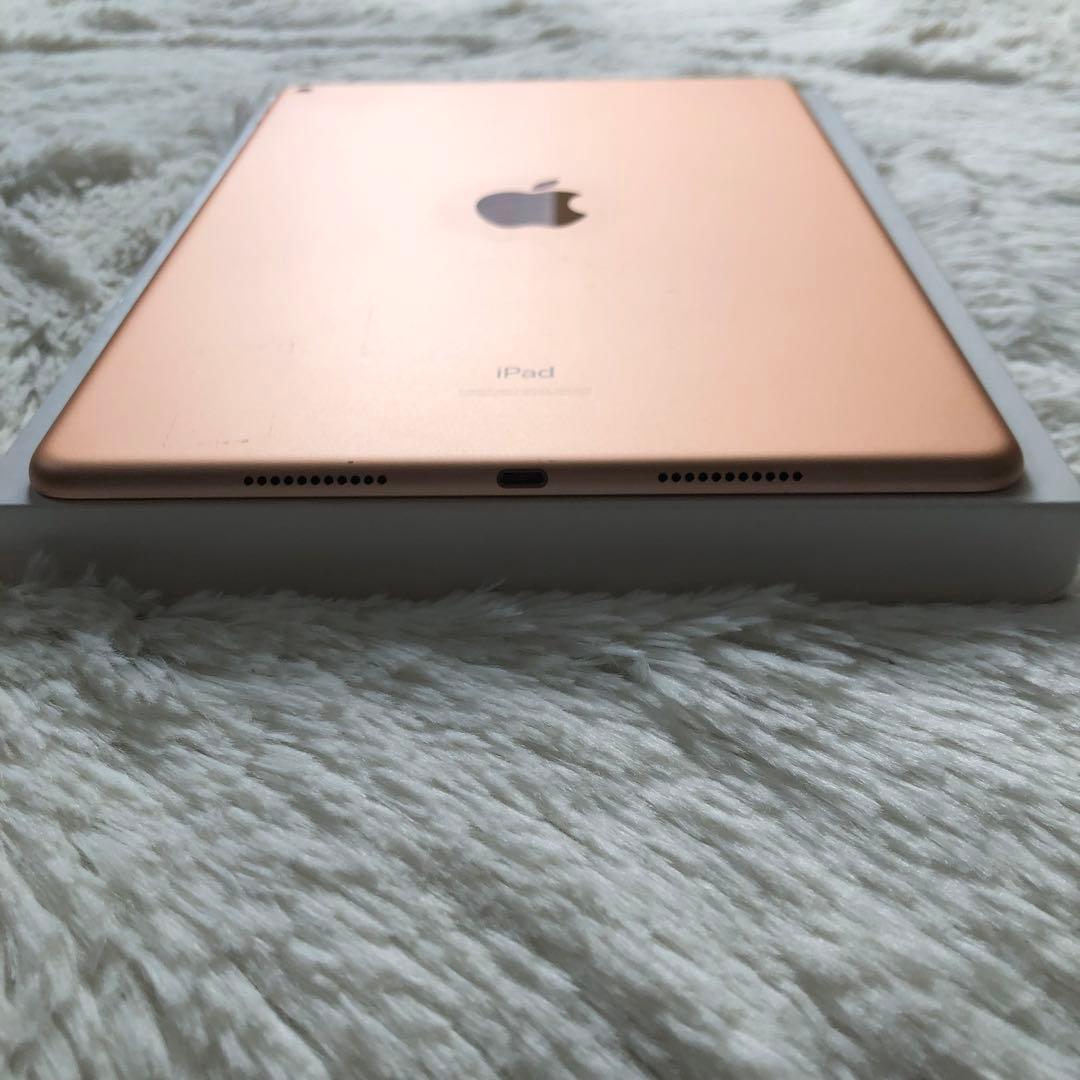 【ほぼ未使用】iPad Air3 64GB 【すぐ発送】 【付属品】