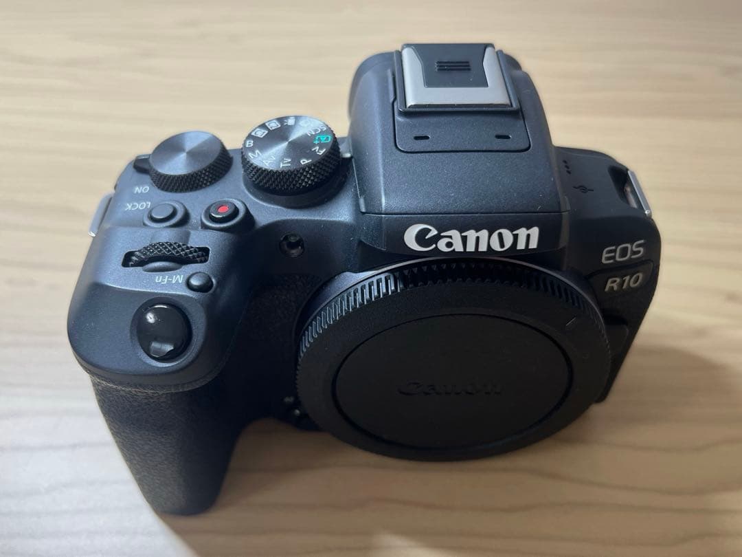 Canon EOS R10 ミラーレス 一眼レフ カメラ