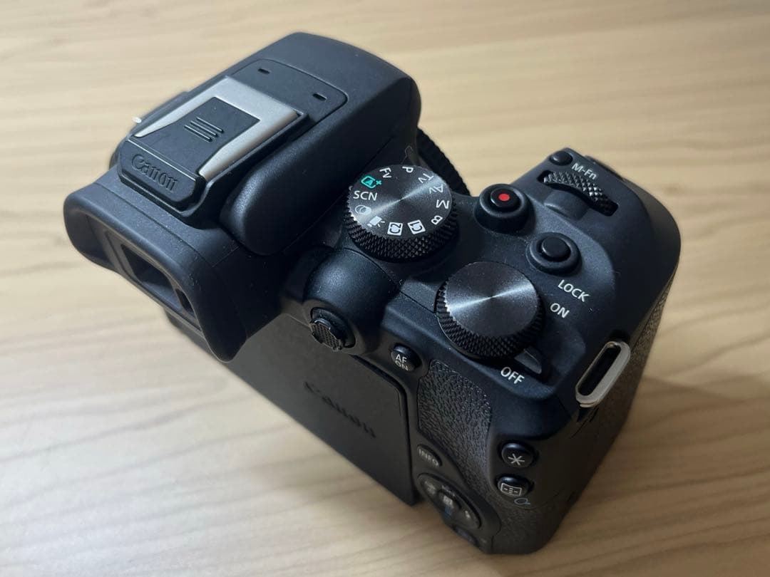 Canon EOS R10 ミラーレス 一眼レフ カメラ