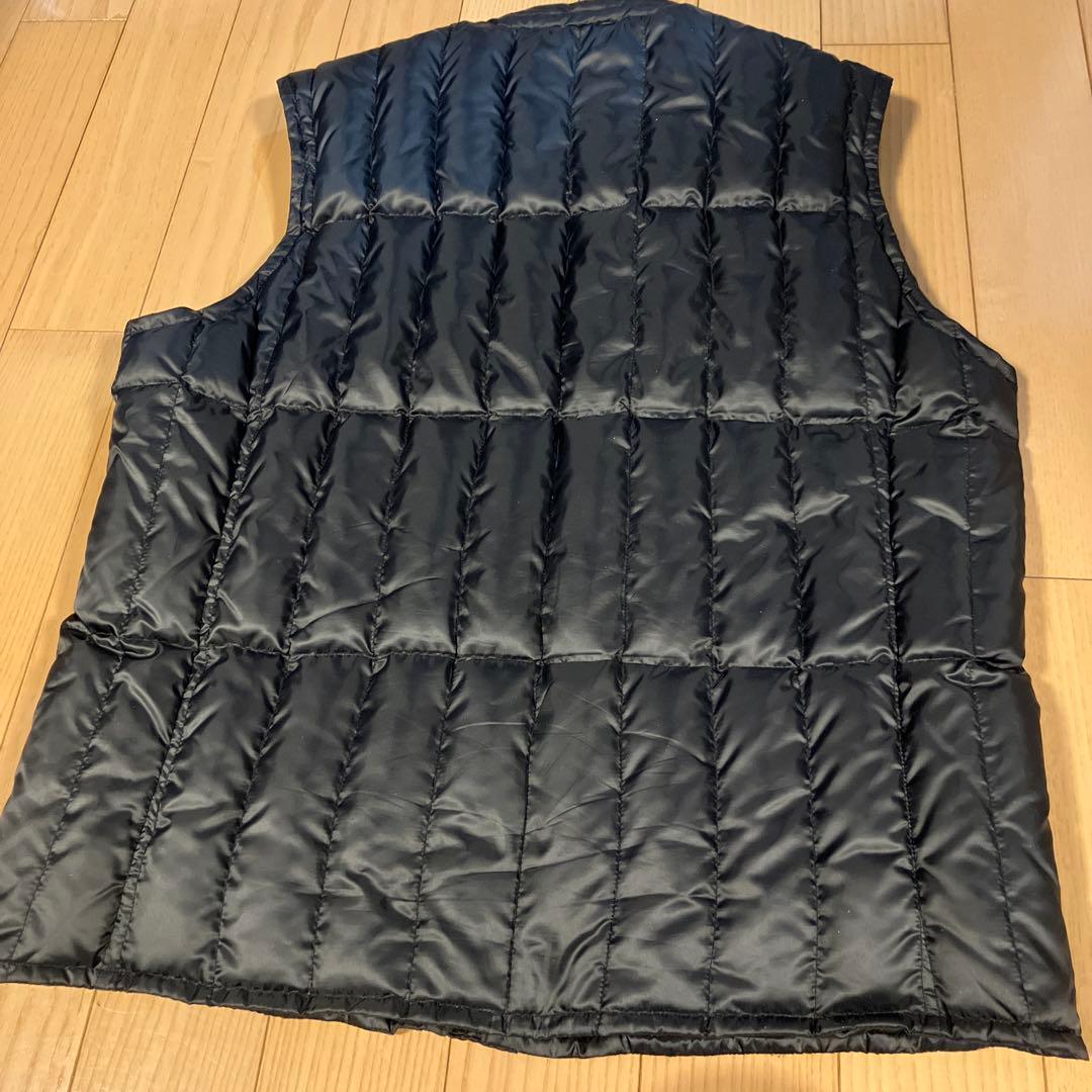 パパス　ダウンベスト　収納袋付き