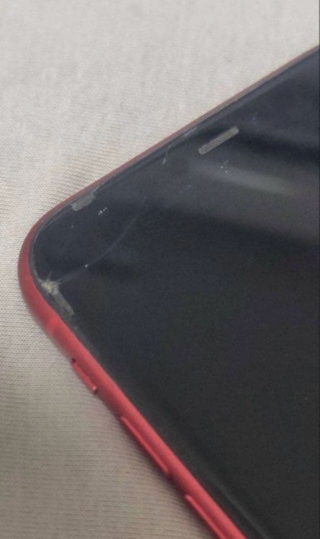 正常動作　iPhone11 本体 128G レッド 箱あり　画面割れあり