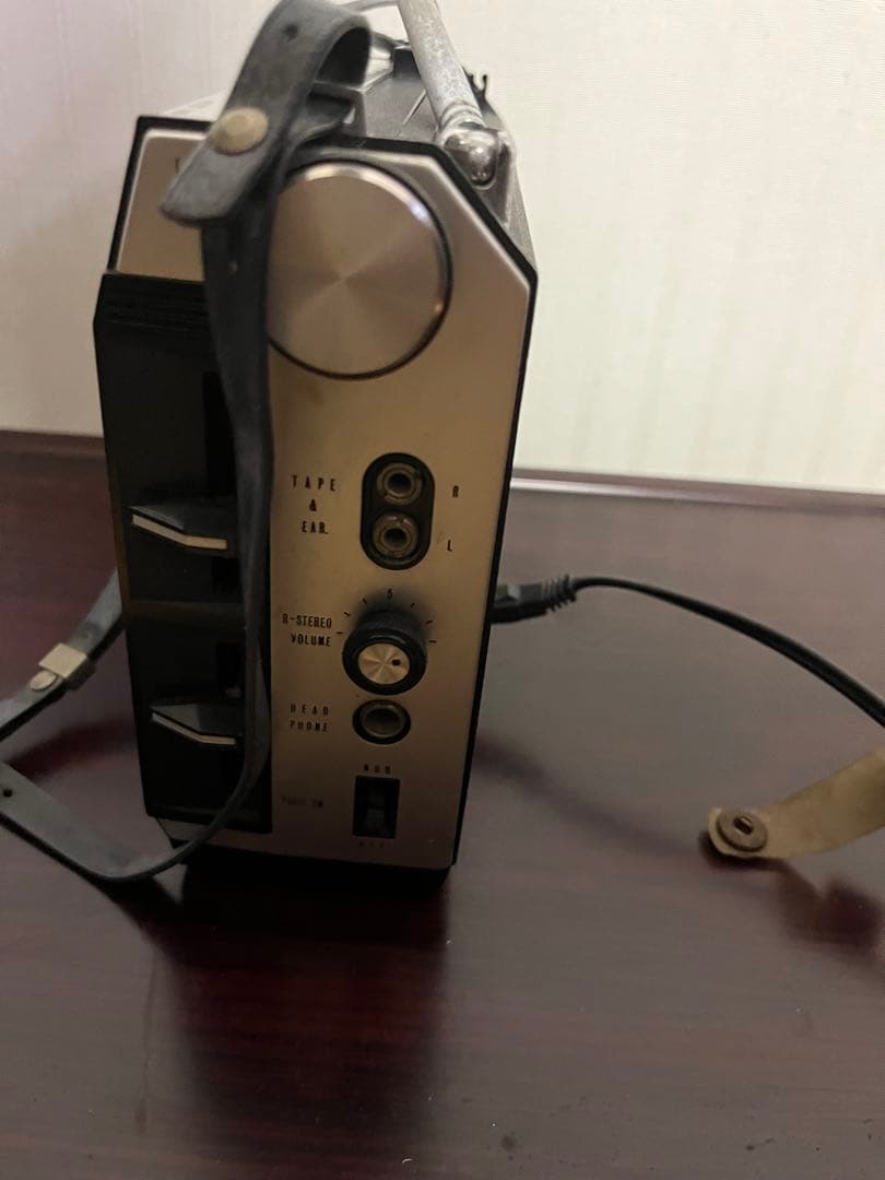 HITACHI WIRELESS STERED RADIO ラジオ