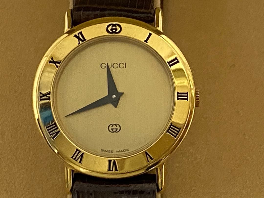 電池交換済み　GUCCI　グッチ　3000L　クオーツ　レディース時計