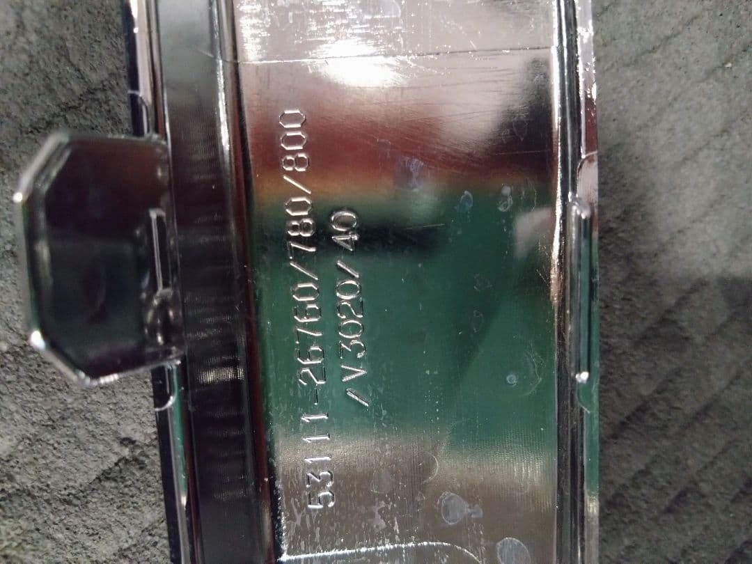 200ハイエース スーパーGL 純正メッキグリル