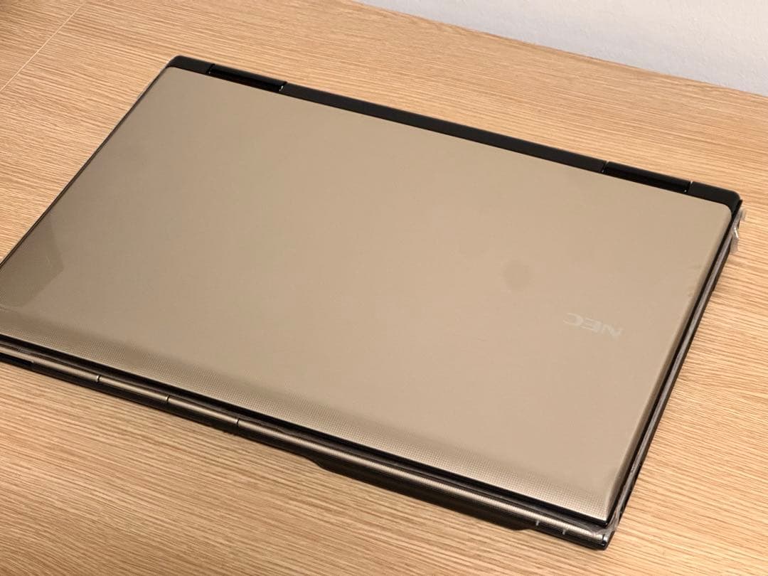 【美品】NEC LaVie Core i7 タッチパネル 15.6インチ PC