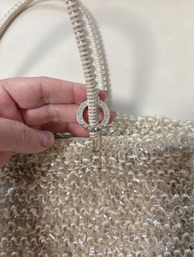 アンテプリマグリッター　セミシャイニーホワイト