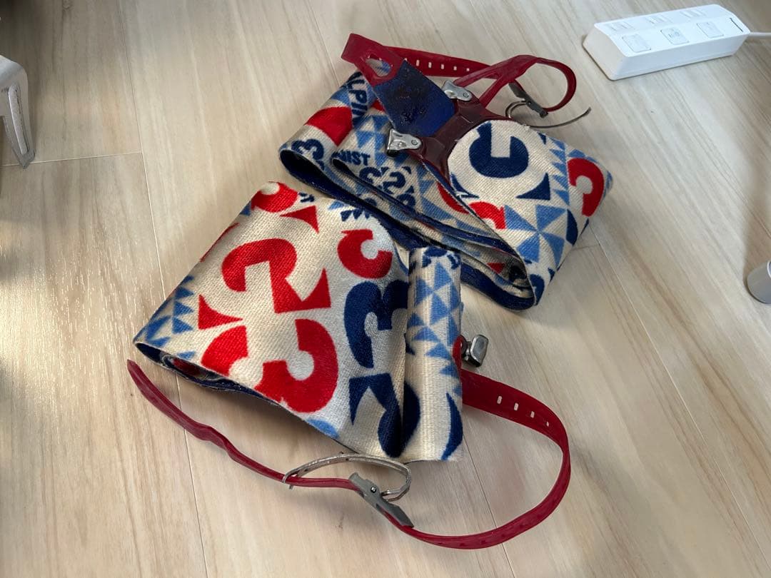 スキー板（ツアービンディング）