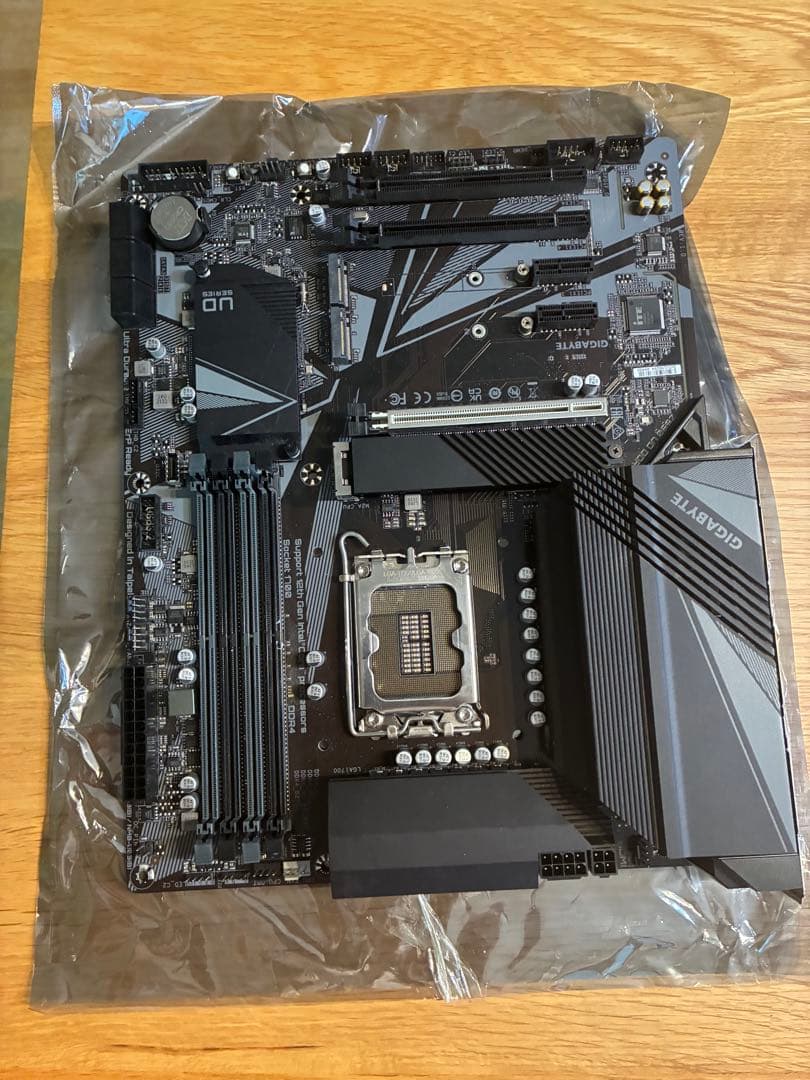 GIGABYTE Z690 UD DDR4 マザーボード