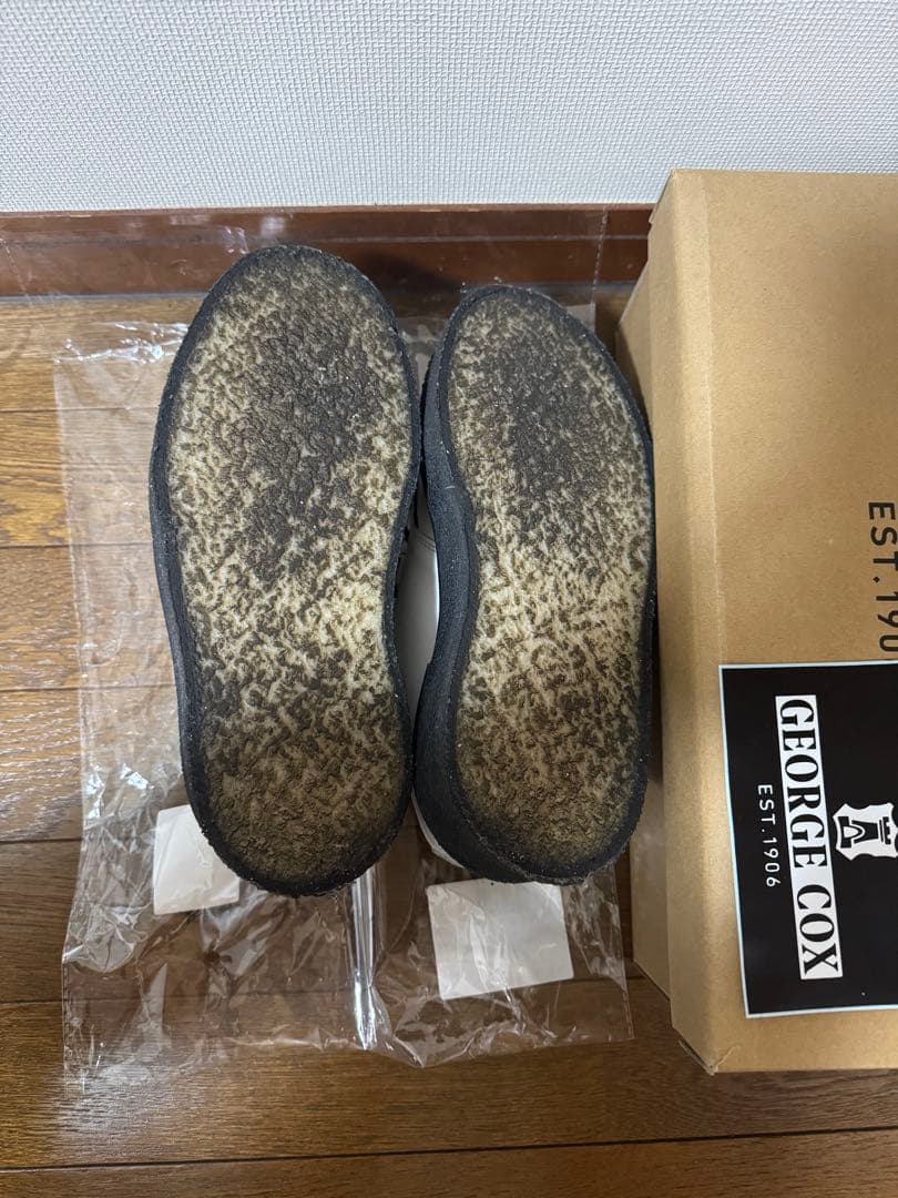 E COX ホワイトレザー ローファー　サイズ4