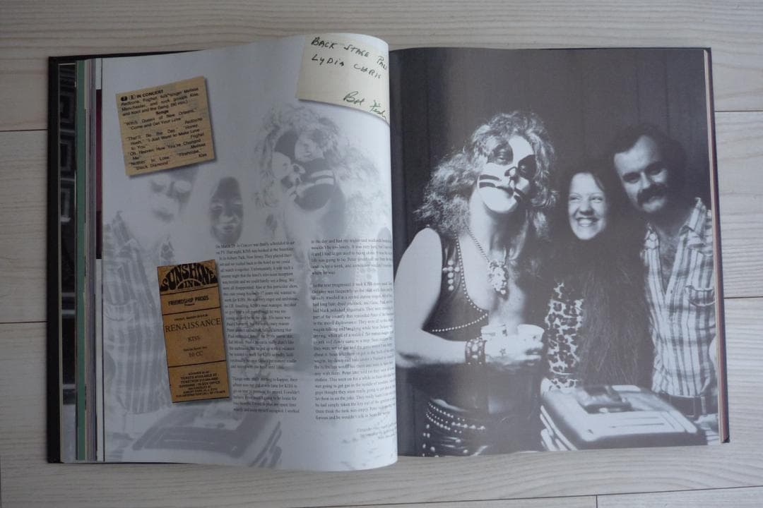 洋書 exKISS Sealed with a KISS by Lydia Criss