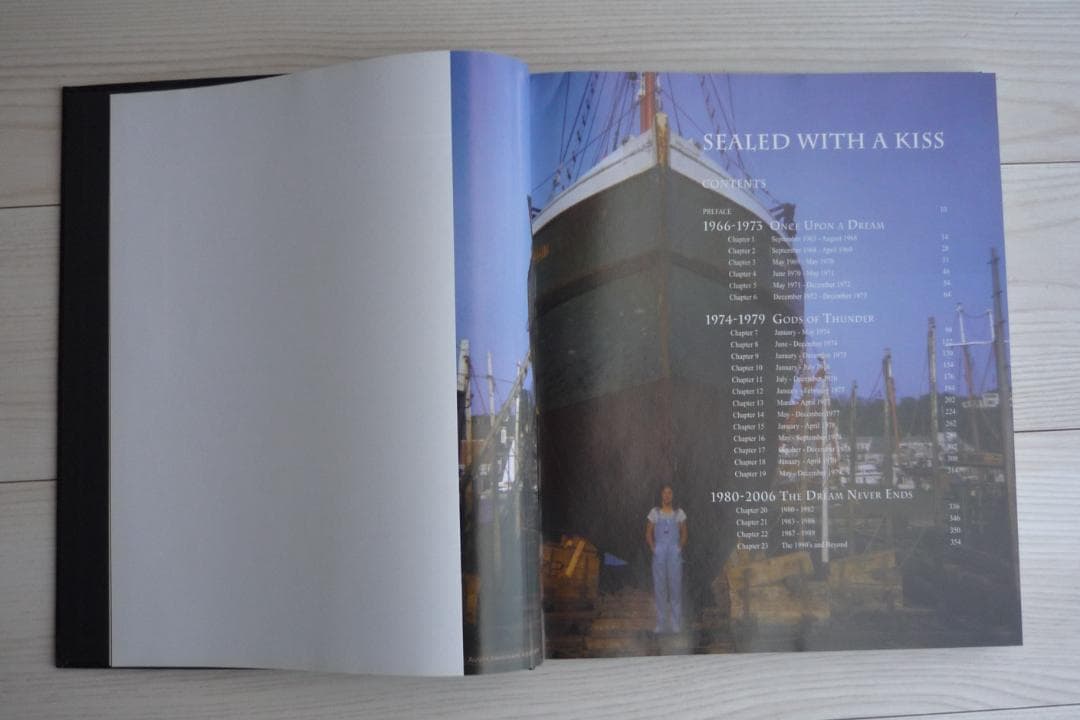 洋書 exKISS Sealed with a KISS by Lydia Criss