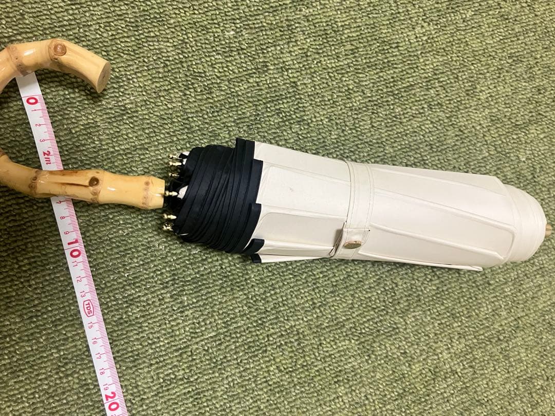 しいちゃん　日傘　折りたたみ　ベージュ　完全遮光