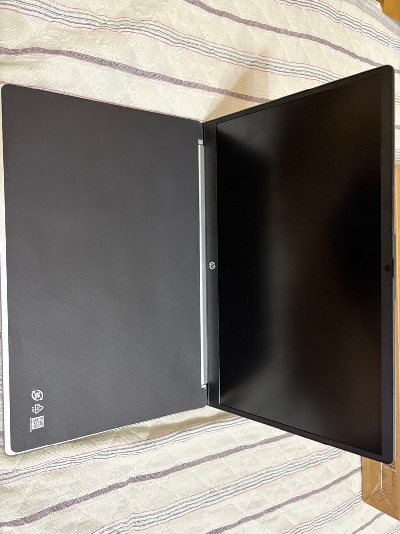 HP Laptop 15-fc0003AU 15.6インチ 16GB 512GB