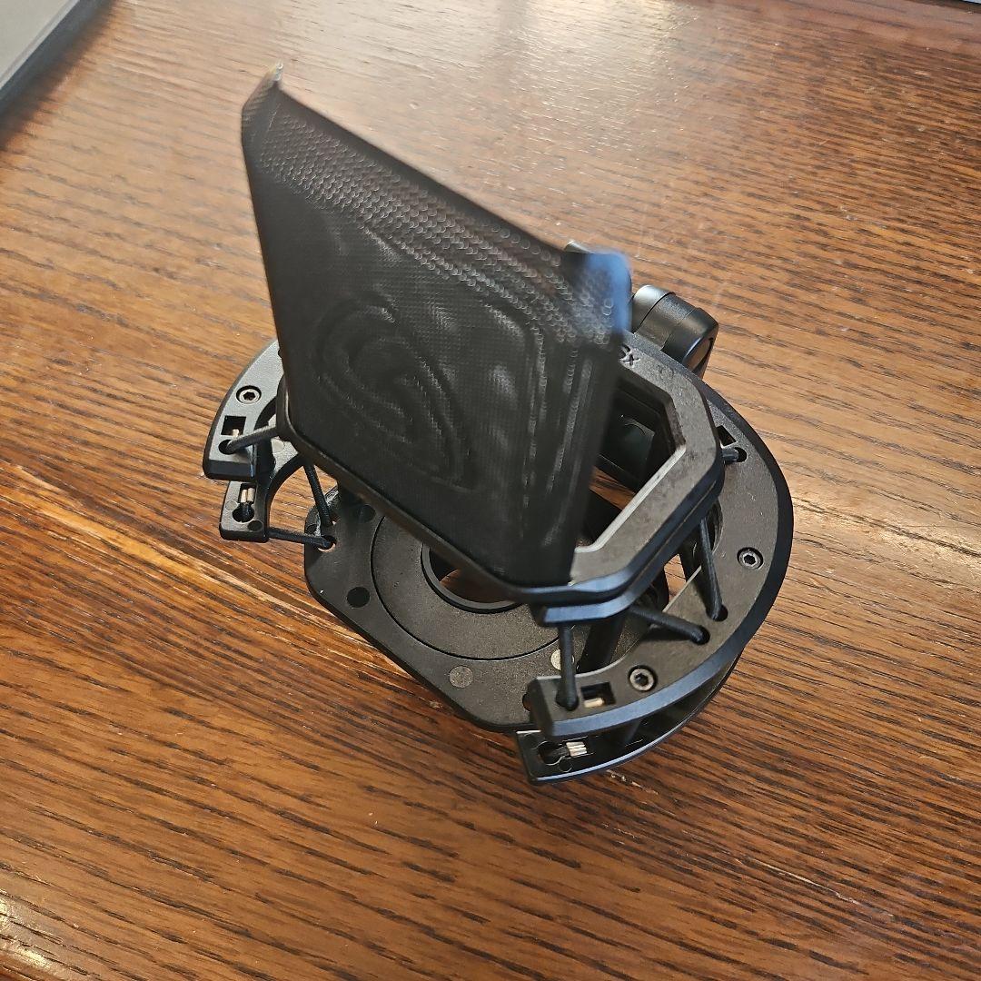 LCT 240 PRO 本体・ショックマウント・ポップガード