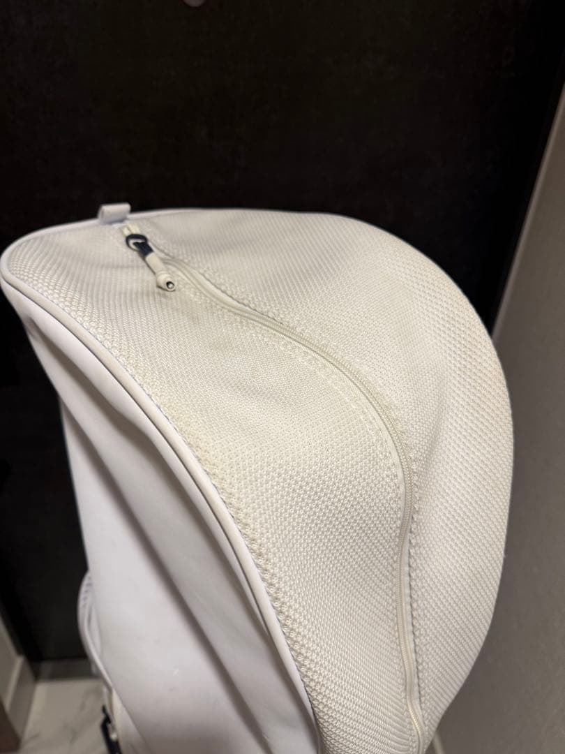 PGG ホワイトゴルフバッグ