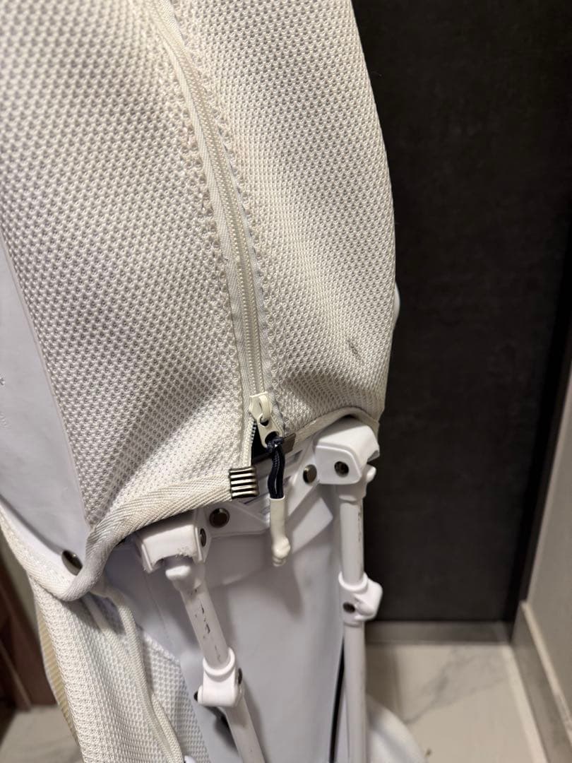 PGG ホワイトゴルフバッグ