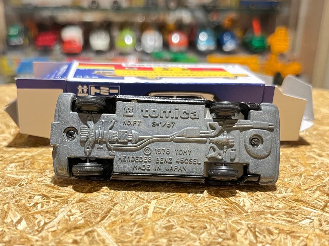 トミカ 日本製 青箱 F7-1 メルセデスベンツ 450SEL 高島屋特注