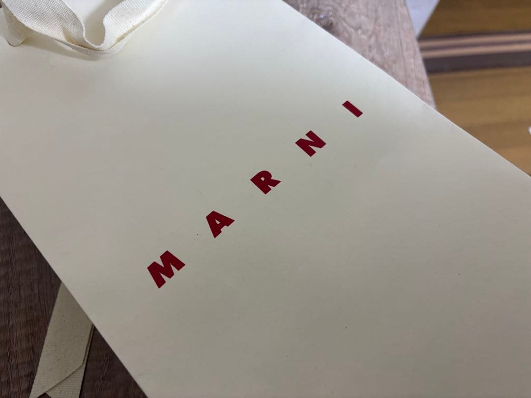 Marni ピンク ベージュ 名刺入れ