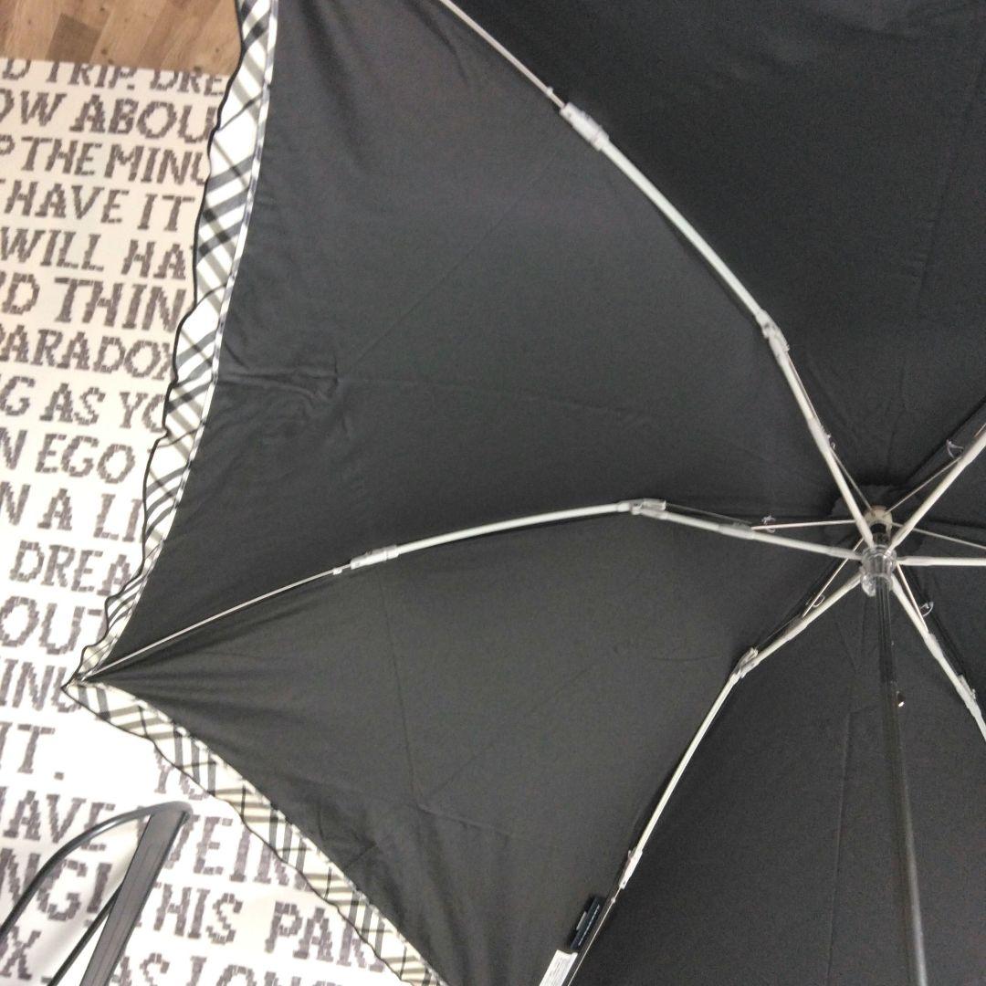 バーバリー　折り畳み日傘②　ブラック　フリル　チェック