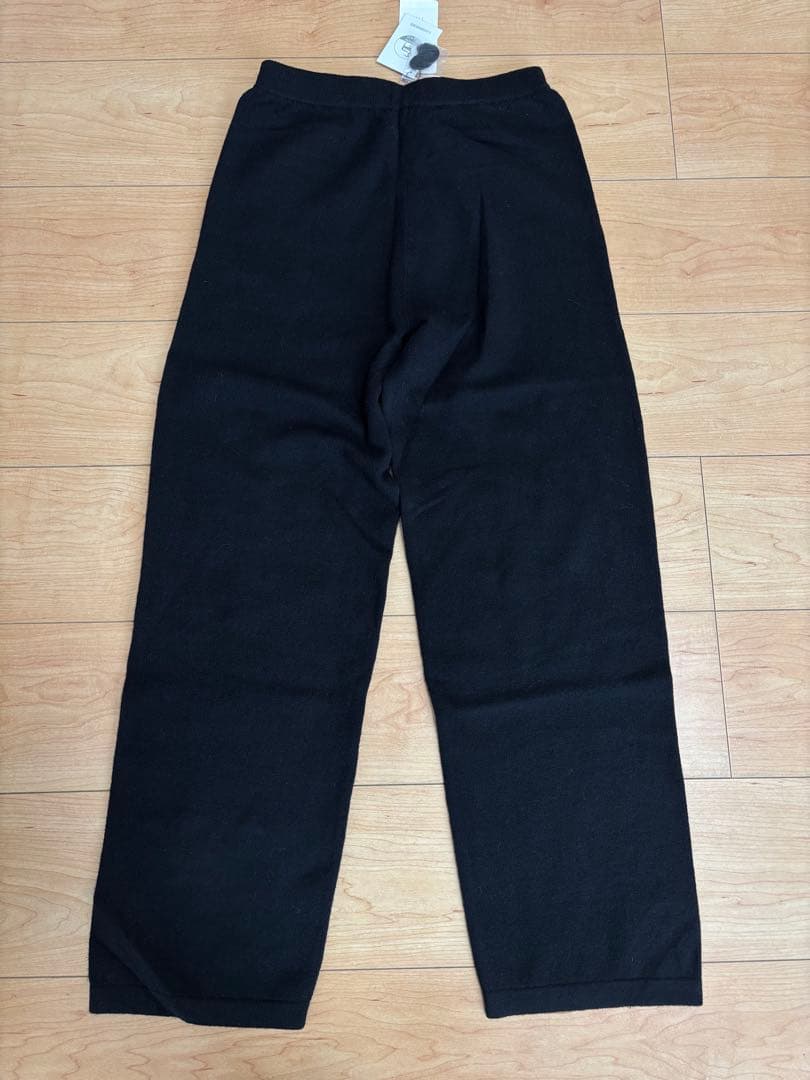 希少⭐︎新品タグ付き⭐︎レイクアルスター ニットパンツ カシミヤ