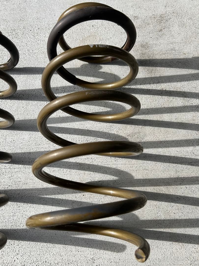 TEIN HIGH TECH ダウンサス 80 ヴォクシー ノア エスクァイア