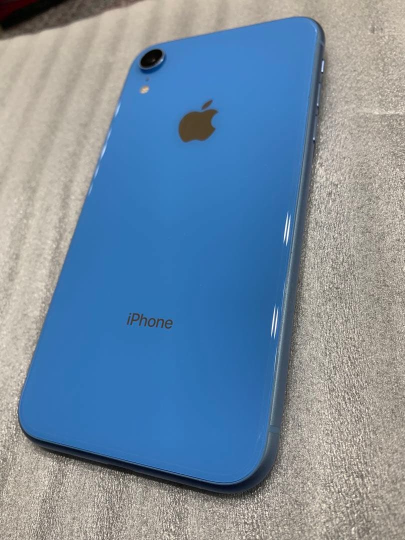 Apple iPhone XR ブルー 本体　香港版A2108 箱　備品付き