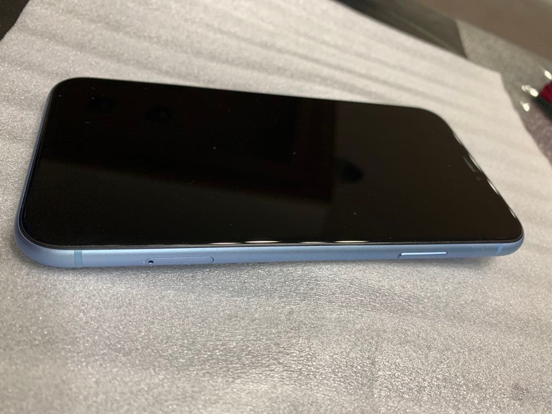 Apple iPhone XR ブルー 本体　香港版A2108 箱　備品付き