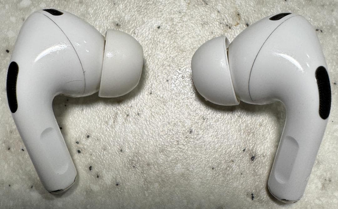 AirPods Pro 2 本体 中古 2022年モデル　2025年購入