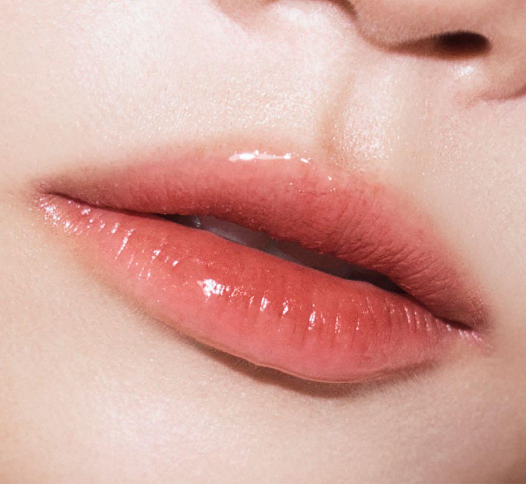 M·A·C×水越みさとさんセレクトの特別なリップ コンボ+フォント+ノベルティ