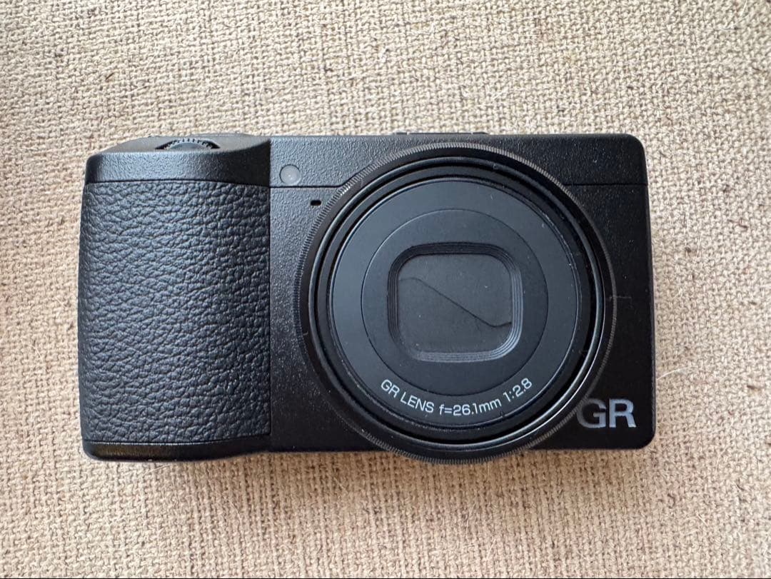 RICHO GR IIIx 完品　純正アクセサリー付き　3年メーカー保証有り