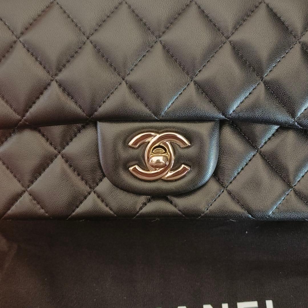 【実写画像】 ブラック キルティング ショルダーバッグ