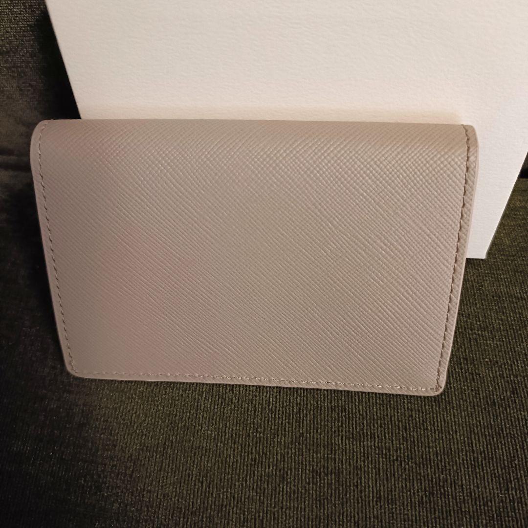 【お値下げ未使用】agnès b. ベージュ 名刺入れ