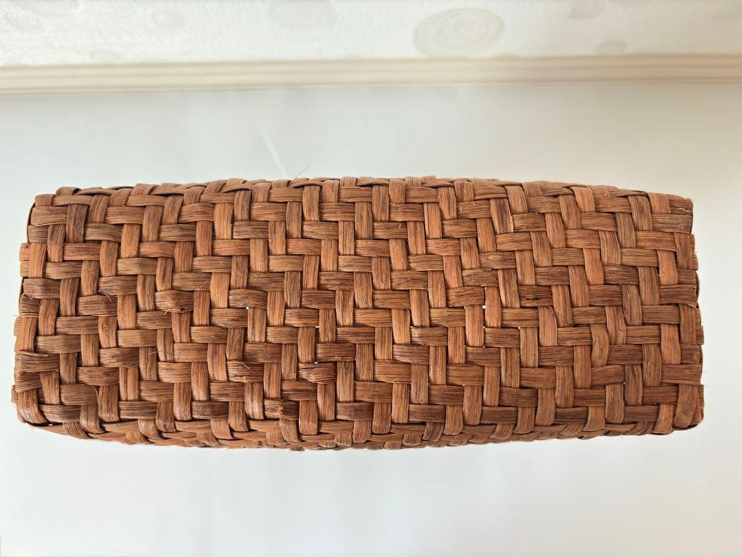 【未使用に近い】山葡萄（山ぶどう）かごバッグ　カゴバッグ　籠バッグ