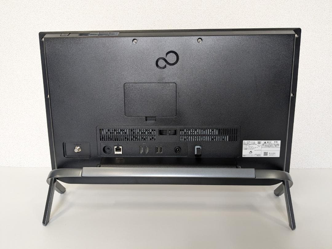 富士通FMVパソコン 第11世代 Core i7 ESPRIMO FH77/E3