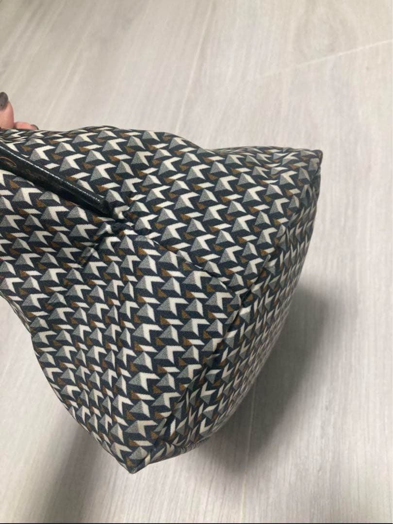 ロベルタピエリ ショルダーバッグ