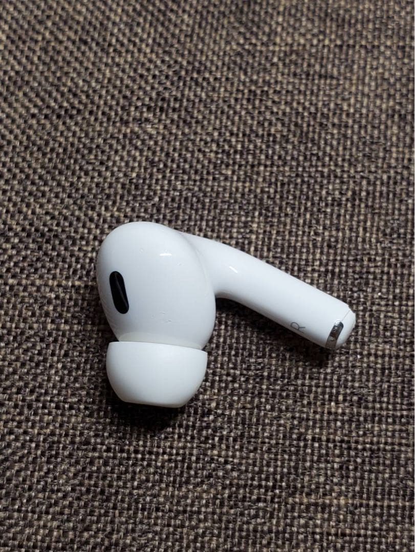 右耳 Apple AirPods Pro 第2世代 正規品 片耳288