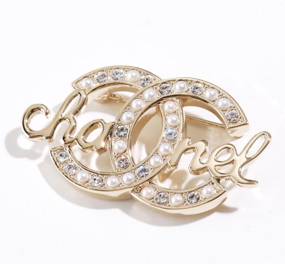 CHANEL シャンパンゴールド ブローチ