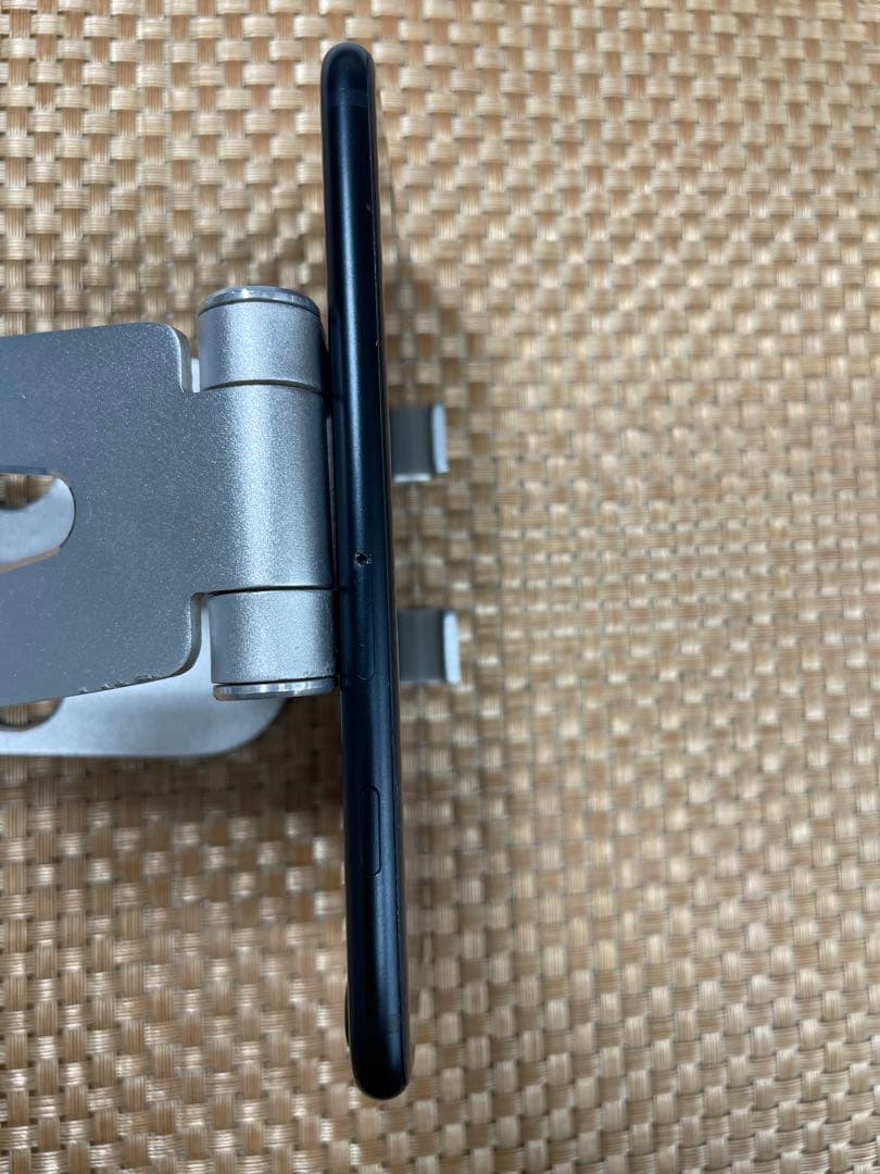 iPhone SE 第3世代 64 GB ミッドナイトSIMフリー【3812】