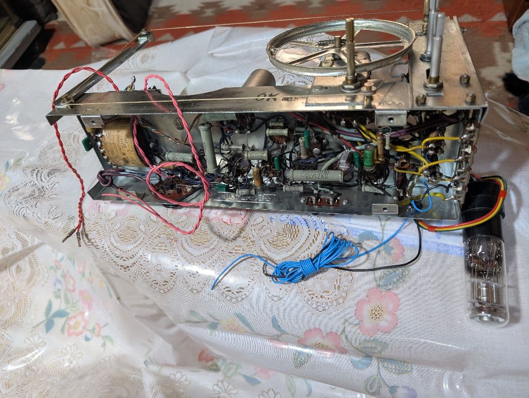 レトロ真空管ラジオアイ付　家族団らん　Bluetooth　美品