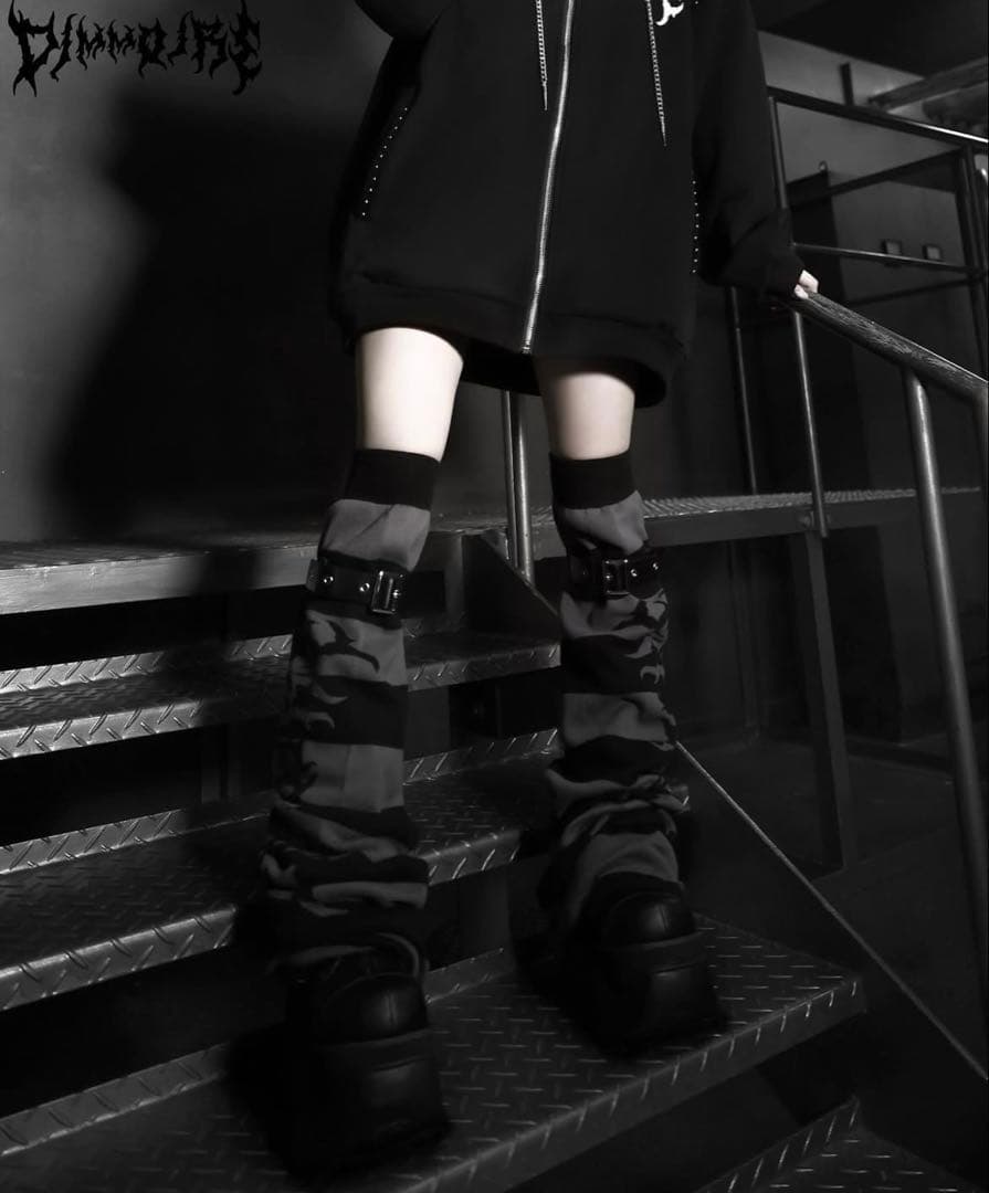 【DimMoire】BIGロゴ ニーハイウォーマー【ストライプ】