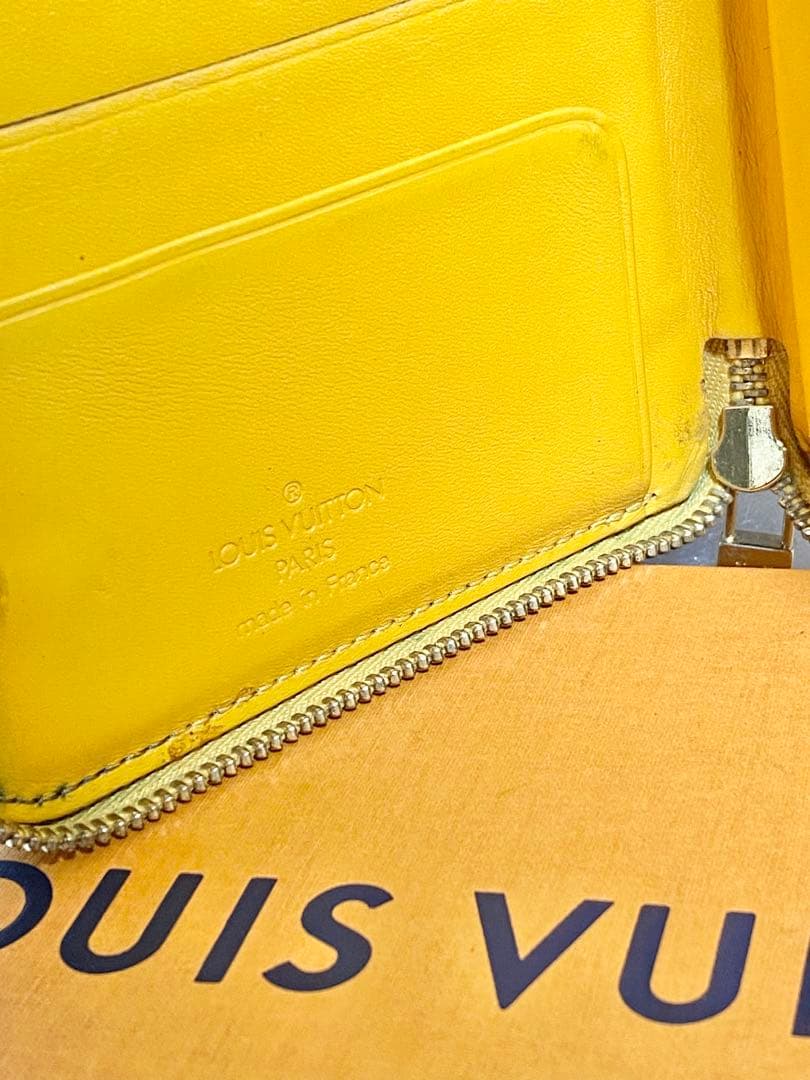 れ*れ様 LOUIS VUITTON 長財布 ブラック/イエロー　頂き物　シミあ