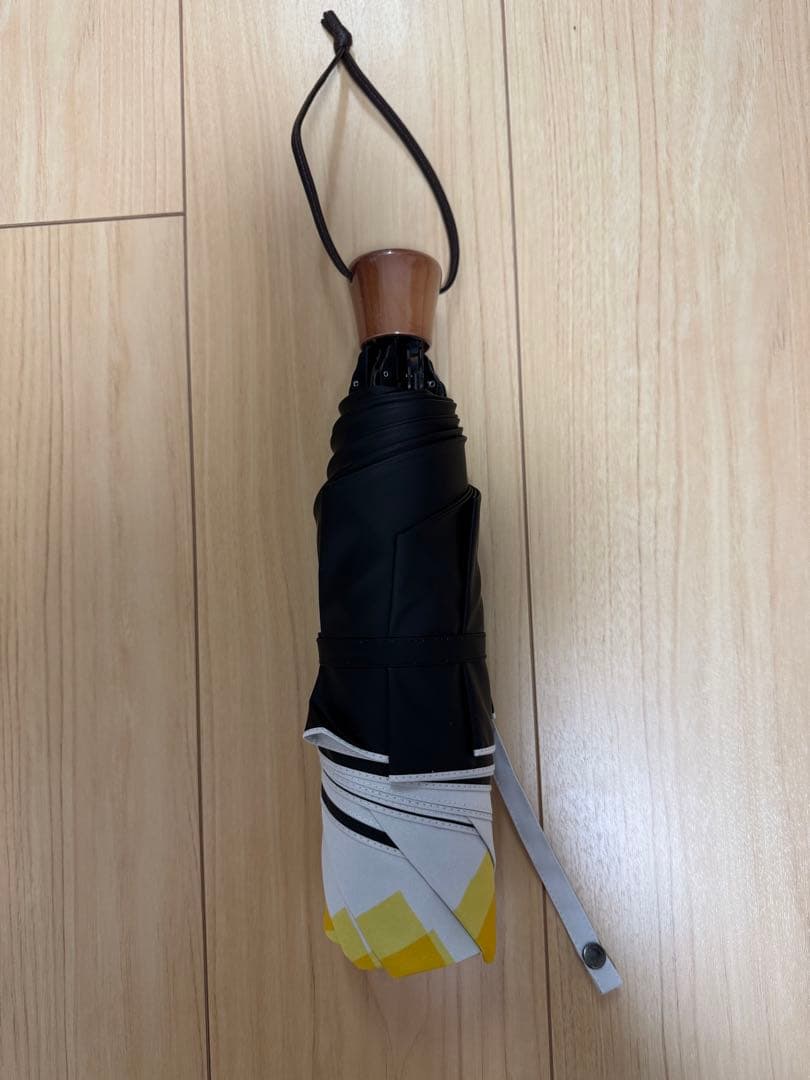 サンバリア100 折りたたみ日傘3段折り/キューブ