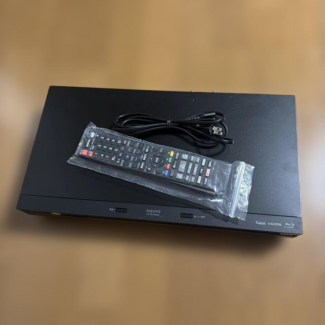 BK　動作品　4B-C40AT3 シャープ　BDレコーダー