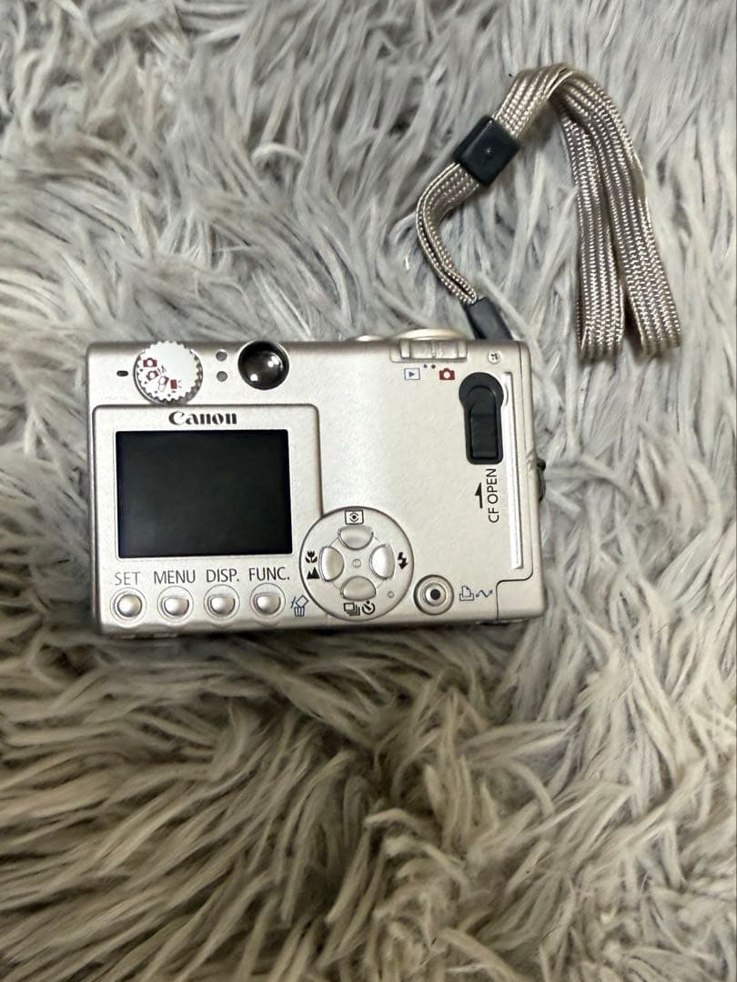 Canon IXY DIGITAL 500 本体と付属品